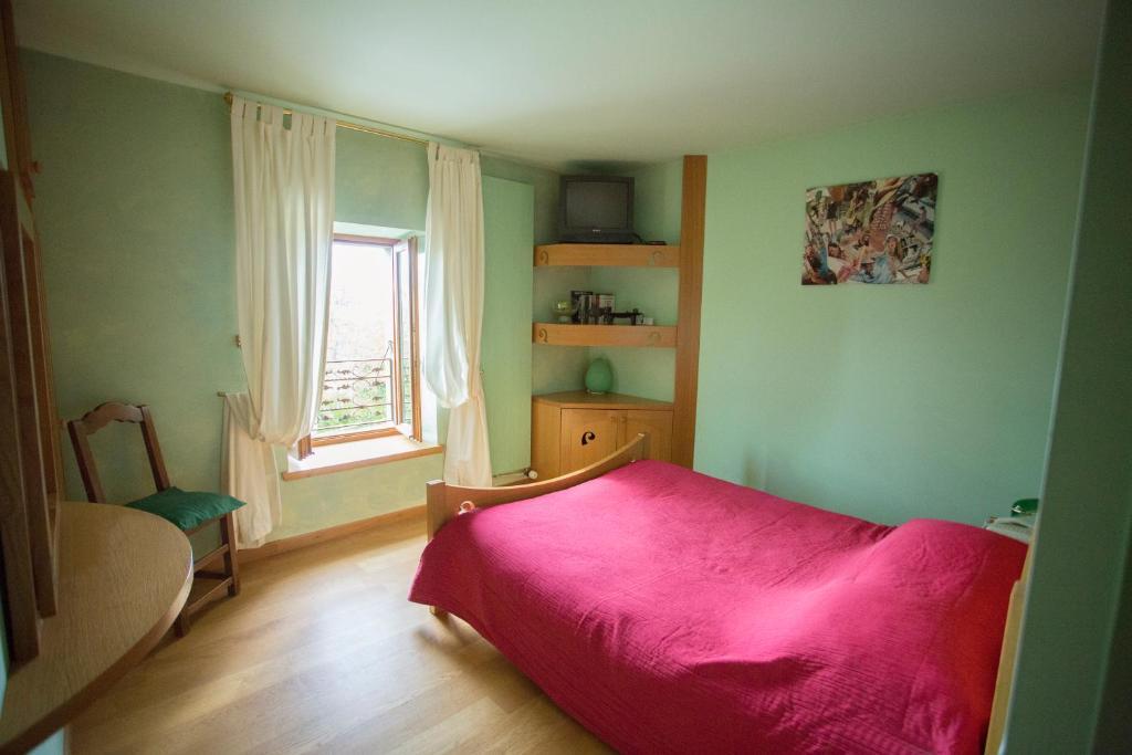 Le Bonheur Dans Le Pre Hotel Lucinges Ruang foto